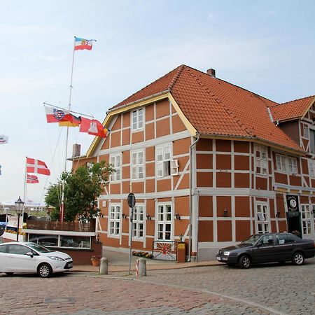 Zum Alten Schifferhaus Lauenburg Dış mekan fotoğraf
